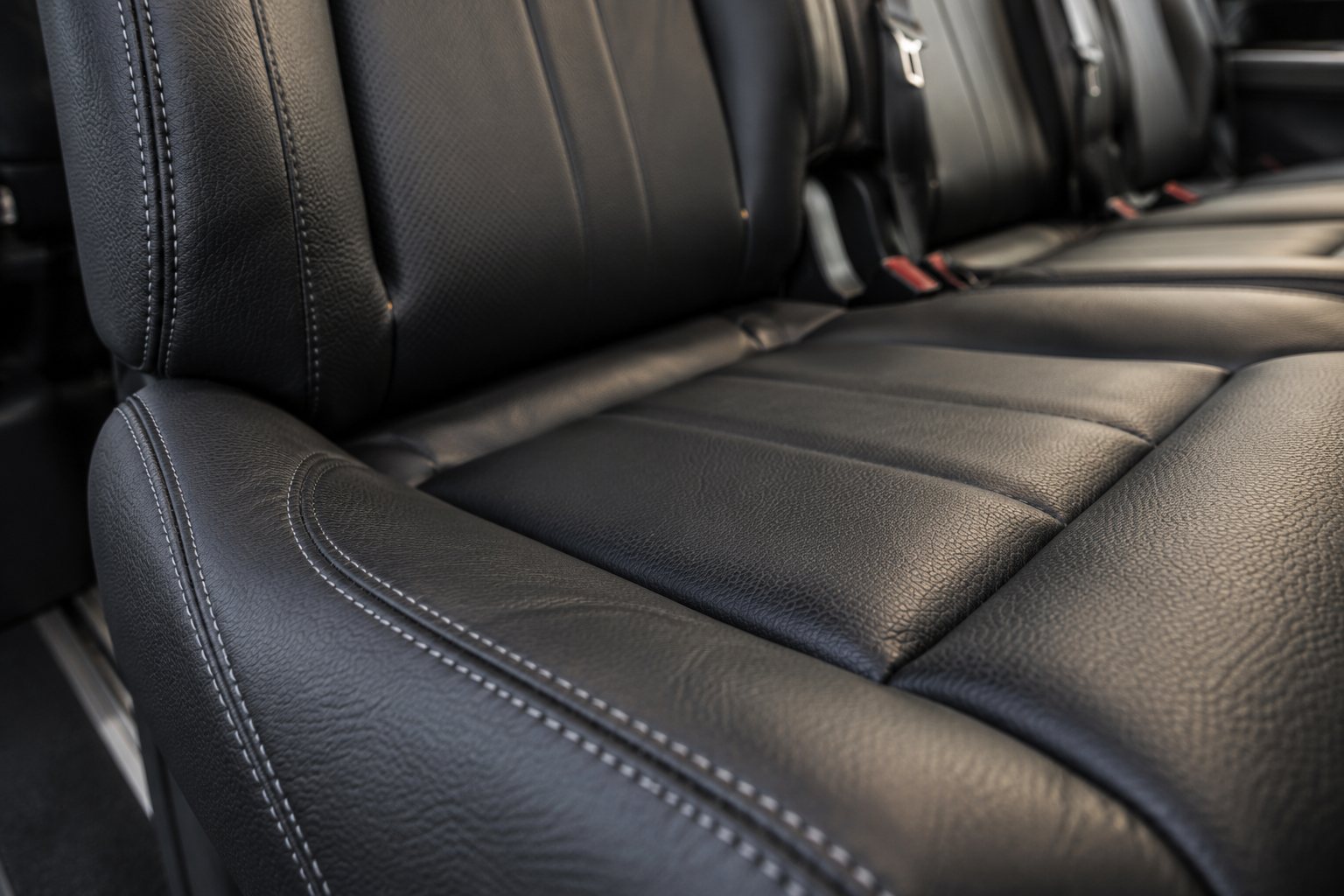 Detail prémiového koženého čalounění Mercedes-Benz V-Class